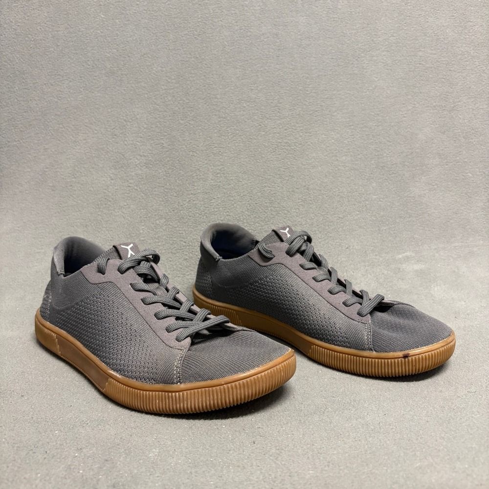 FLUX Adapt Knit Trainer Unisex Mens 7 Womens 8 Gray Excellent Barefoot Sneaker